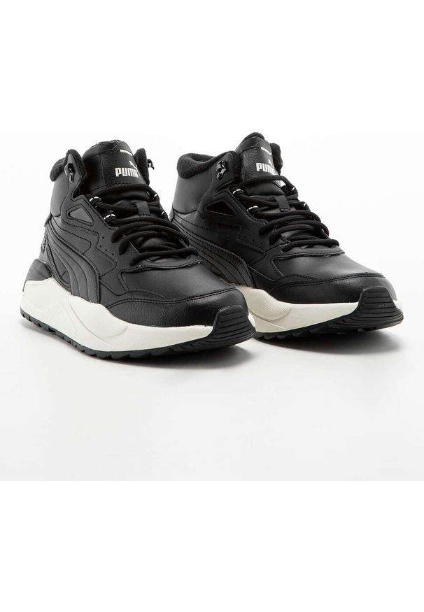 Buty do chodzenia męskie Puma Xray Speed Mid Wtr. Wysokość cholewki: za kostkę. Zapięcie: rzepy. Kolor: czarny. Materiał: materiał, syntetyk. Szerokość cholewki: normalna. Sport: turystyka piesza