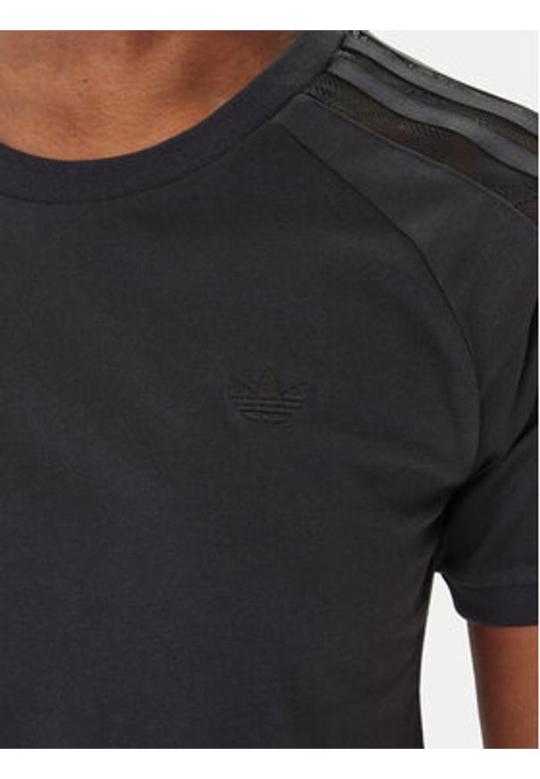Adidas - adidas T-Shirt Lace Cali KC8150 Czarny Regular Fit. Kolor: czarny. Materiał: bawełna
