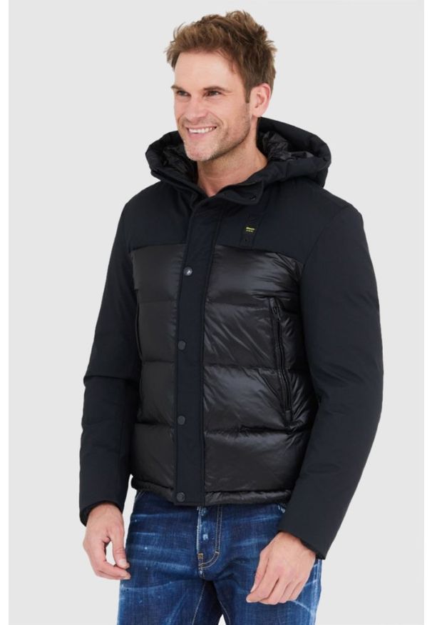 Blauer USA - BLAUER Czarna puchowa kurtka męska z kapturem EDUARDO, Rozmiar 3XL. Typ kołnierza: kaptur. Kolor: czarny. Materiał: puch