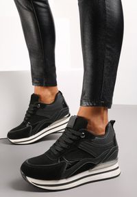 Renee - Czarne Sneakersy na Platformie i Ukrytej Koturnie z Metalicznymi Wstawkami Neness. Okazja: na co dzień. Kolor: czarny. Obcas: na koturnie #5