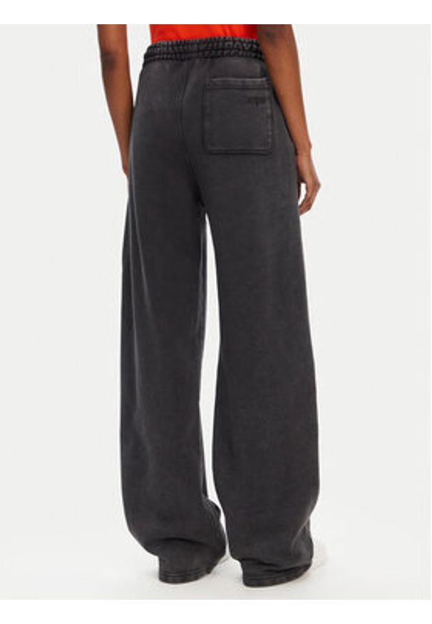 Hugo - HUGO Spodnie dresowe Nolasa_B 50545019 Czarny Loose Fit. Kolor: czarny. Materiał: bawełna