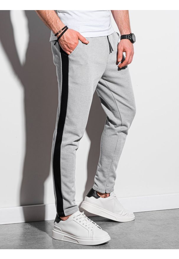 Szare spodnie Ombre Clothing