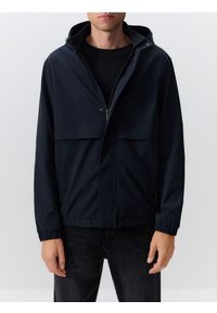 Reserved - Gładka kurtka z kapturem - granatowy. Typ kołnierza: kaptur. Kolor: niebieski. Materiał: tkanina. Wzór: gładki #1