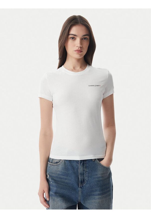 Tommy Jeans T-Shirt Ess Logo DW0DW23479 Biały Slim Fit. Kolor: biały. Materiał: bawełna
