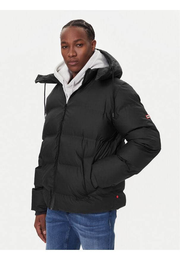 Hunter Kurtka zimowa Wiley HARM0021252 Czarny Regular Fit. Kolor: czarny. Materiał: syntetyk. Sezon: zima