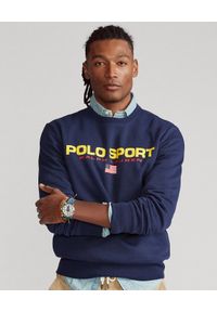 Ralph Lauren - RALPH LAUREN - Granatowa bluza Polo Sport. Typ kołnierza: polo. Kolor: niebieski. Materiał: bawełna, prążkowany. Wzór: napisy, nadruk. Styl: sportowy #1