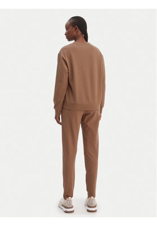 EA7 Emporio Armani Dres 7W000115 AF13135 U6044 Brązowy Regular Fit. Kolor: brązowy. Materiał: bawełna