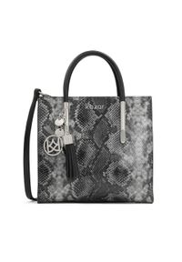 Kazar - Elegancka torebka z tłoczonej skóry ze srebrnym brelokiem. Kolor: czarny. Wzór: aplikacja. Dodatki: z breloczkiem. Materiał: skórzane, z tłoczeniem. Styl: elegancki #1