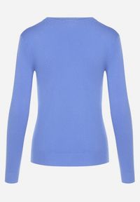 Born2be - Niebieski Sweter Klasyczny z Miękkiej Dzianiny Helentia. Kolor: niebieski. Materiał: dzianina. Styl: klasyczny #2