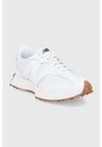 New Balance Buty kolor kremowy na płaskim obcasie. Nosek buta: okrągły. Zapięcie: sznurówki. Kolor: beżowy. Materiał: guma. Obcas: na obcasie. Wysokość obcasa: niski #2