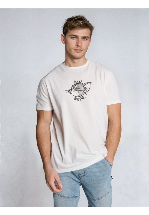 Sinsay - Bawełniana koszulka z nadrukiem Tom and Jerry - kremowy. Kolor: kremowy. Materiał: bawełna. Wzór: nadruk