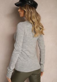 Renee - Szary Casualowy Sweter z Dekoltem w Serek Amitta. Okazja: na co dzień. Typ kołnierza: dekolt w serek. Kolor: szary. Materiał: jeans. Styl: casual