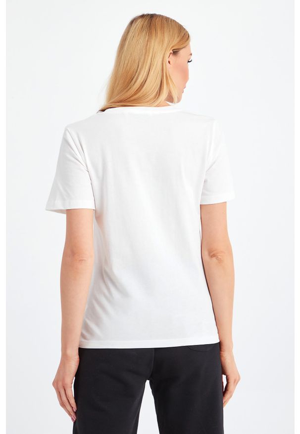 Trussardi Jeans - T-SHIRT TRUSSARDI. Okazja: na co dzień. Materiał: materiał. Styl: casual