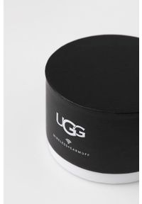 Ugg - UGG Nauszniki z funkcją słuchawek kolor czarny z grubej dzianiny wełniana. Kolor: czarny. Materiał: wełna, dzianina