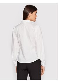 Karen by Simonsen Koszula Chilly 10103850 Biały Regular Fit. Kolor: biały. Materiał: bawełna