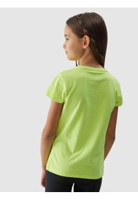 4f - T-shirt z bawełny organicznej dziewczęcy - żółty. Okazja: na co dzień. Kolor: żółty. Materiał: bawełna. Długość rękawa: krótki rękaw. Długość: krótkie. Wzór: kwiaty, ze splotem, nadruk, gładki. Sezon: lato. Styl: sportowy, casual