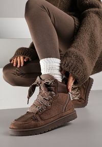 Born2be - Brązowe Sneakersy z Ozdobnymi Sznurówkami Eveslia. Okazja: na co dzień. Zapięcie: sznurówki. Kolor: brązowy. Materiał: jeans #6