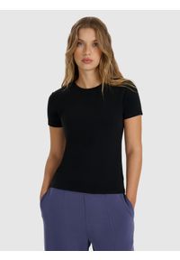 4f - 4F T-shirt z prążkowanej dzianiny z modalem damski - czarny XS. Okazja: na co dzień. Kolor: czarny. Materiał: prążkowany, dzianina. Wzór: prążki. Styl: casual, klasyczny, sportowy #1
