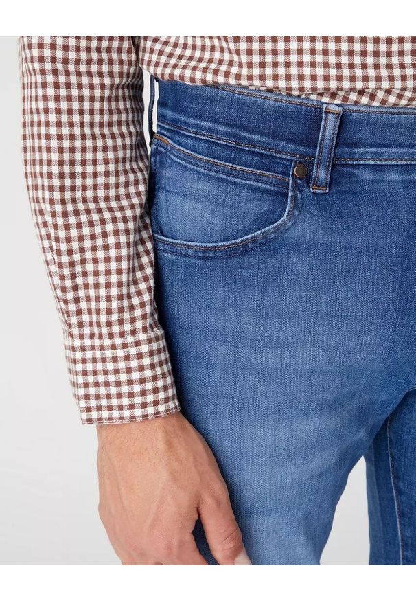 Wrangler - WRANGLER LARSTON MĘSKIE SPODNIE JEANSOWE JEANSY ROUGH RIDED W18SCSZ57 112330750