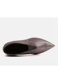 Marco Shoes Smukłe szare botki 1460B ze skóry z gumą w cholewce. Kolor: szary. Materiał: guma, skóra. Szerokość cholewki: normalna #2