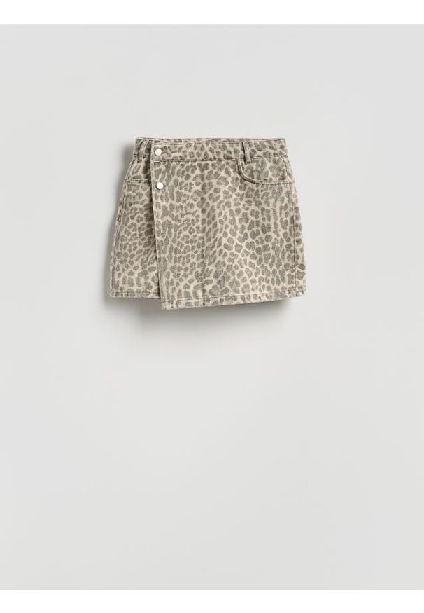 Reserved - Spódnico-szorty w zwierzęcy wzór - beżowy. Kolor: beżowy. Materiał: bawełna. Wzór: motyw zwierzęcy