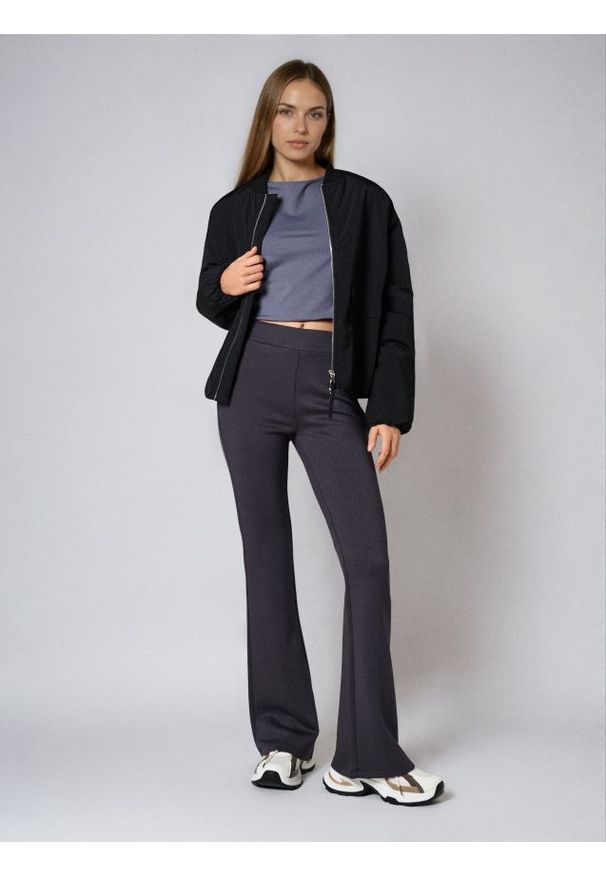 Sinsay - Spodnie flare - szary. Kolor: szary