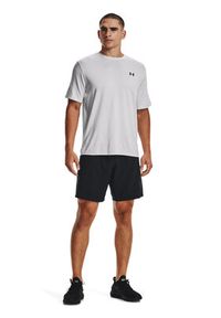 Under Armour Szorty sportowe UA Woven Graphic Shorts 1370388 Czarny Regular Fit. Kolor: czarny. Styl: sportowy #4