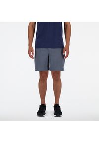 Spodenki męskie New Balance MS41232GT – szare. Kolor: szary. Materiał: materiał, poliester. Sport: fitness