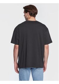 Wrangler T-Shirt Slogan W70NEEXV6 112321205 Czarny Relaxed Fit. Kolor: czarny. Materiał: bawełna