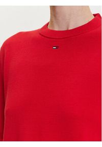 Tommy Jeans Sweter Essential DW0DW20159 Czerwony Regular Fit. Kolor: czerwony