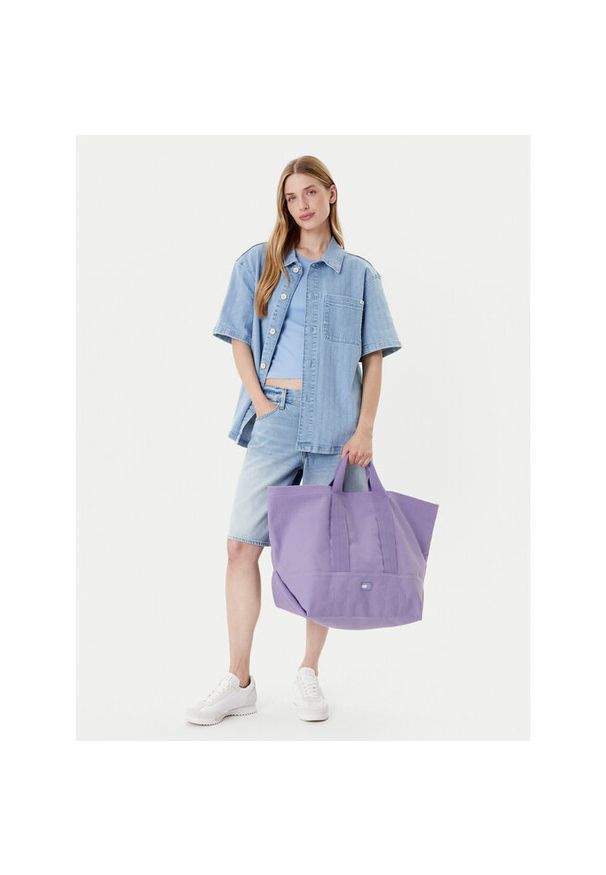 Torebka Tommy Jeans. Kolor: fioletowy