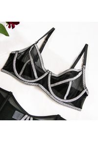 Intica - Komplet bielizny z ozdobną lamówką Mercan. Kolor: czarny. Materiał: materiał #8