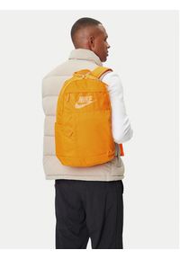 Nike Plecak DD0562 836 Pomarańczowy. Kolor: pomarańczowy. Materiał: materiał #3