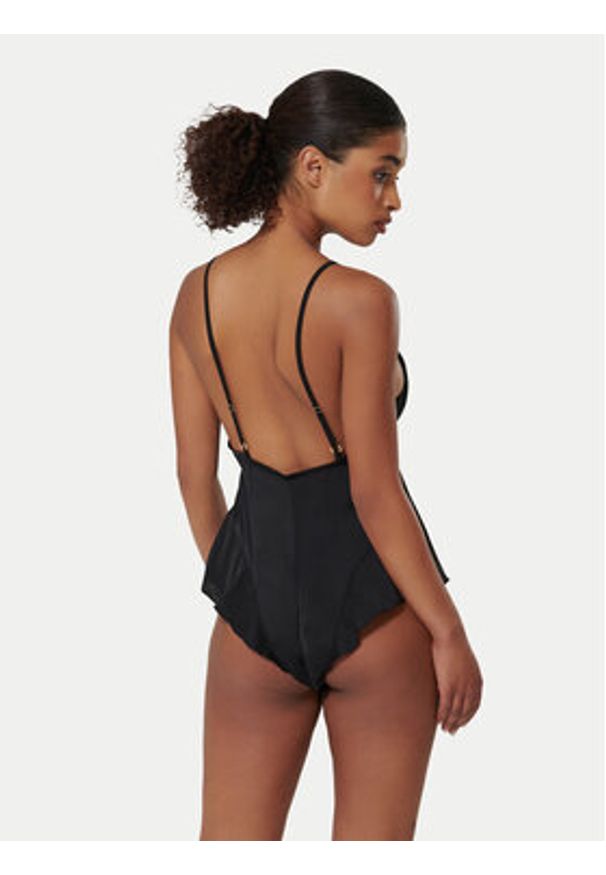 Bluebella Piżama Blake 42284 Czarny Feminine Fit. Kolor: czarny. Materiał: syntetyk