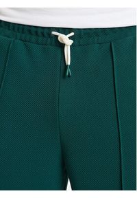 Guess Spodnie dresowe Z6GB14 K3211 Zielony Regular Fit. Kolor: zielony. Materiał: syntetyk #4