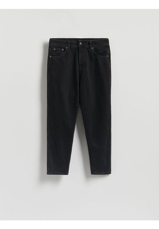 Reserved - Jeansy carrot fit - czarny. Kolor: czarny