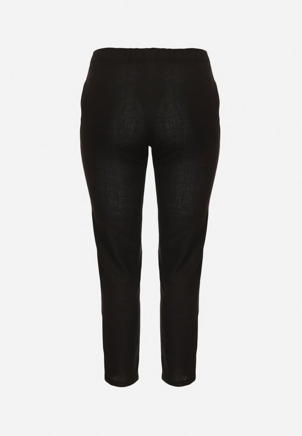 Born2be - Czarne Spodnie z Lnem o Klasycznym Kroju Liravaia. Okazja: na co dzień. Kolor: czarny. Materiał: len. Styl: klasyczny