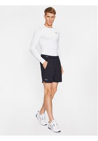 Under Armour Szorty sportowe Ua Vanish Woven 6In Shorts 1373718 Czarny Fitted Fit. Kolor: czarny. Materiał: syntetyk. Styl: sportowy #4