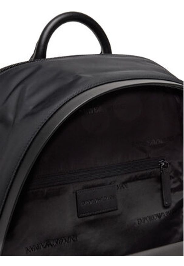 Emporio Armani Plecak EM001795 AF13454 UC001 Czarny. Kolor: czarny. Materiał: skóra