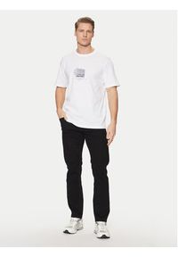 Jack & Jones - Jack&Jones T-Shirt Boston 12273400 Biały Relaxed Fit. Kolor: biały. Materiał: bawełna