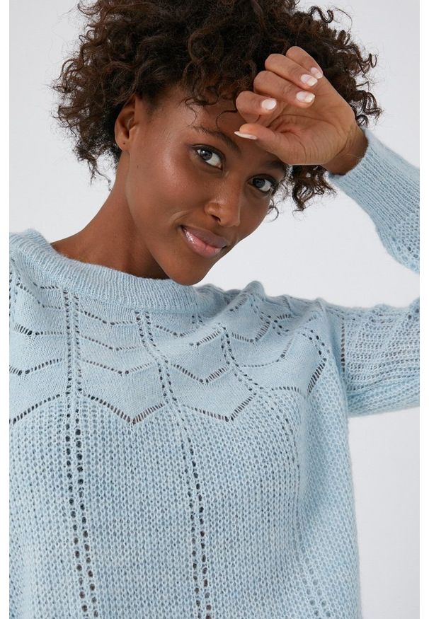 Answear Lab - Sweter z domieszką wełny. Okazja: na co dzień. Kolor: niebieski. Materiał: wełna. Długość rękawa: raglanowy rękaw. Styl: wakacyjny