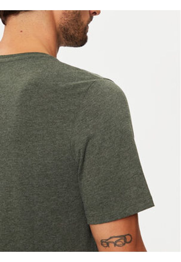 Jack & Jones - Jack&Jones T-Shirt Erik 12257603 Zielony Relaxed Fit. Kolor: zielony. Materiał: syntetyk, bawełna