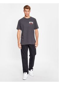 DC Shoes T-Shirt Defiant Tees ADYZT05309 Czarny Regular Fit. Kolor: czarny. Materiał: bawełna #4