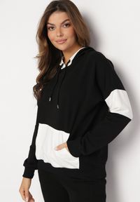 Born2be - Czarna Bawełniana Bluza z Kapturem Aneksa. Typ kołnierza: kaptur. Kolor: czarny. Materiał: bawełna #3