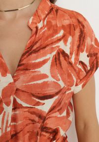 Born2be - Pomarańczowa Pudełkowa Sukienka z Dekoltem w Serek o Roślinnym Wzorze z Paskiem w Talii Resevia. Okazja: na co dzień, na spacer. Typ kołnierza: dekolt w serek. Kolor: pomarańczowy. Długość rękawa: krótki rękaw. Sezon: lato. Typ sukienki: proste. Styl: wizytowy, casual, elegancki #6