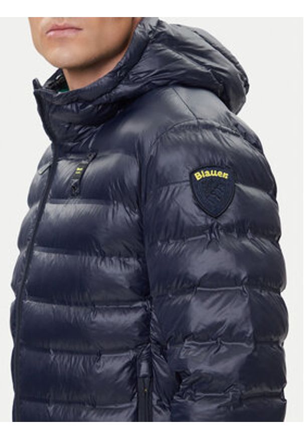 Blauer Kurtka przejściowa 25WBLUC02132 Granatowy Regular Fit. Kolor: niebieski. Materiał: syntetyk