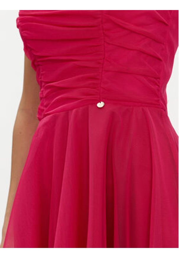 Rinascimento Sukienka koktajlowa CFC0117833003 Różowy A-Line Fit. Kolor: różowy. Materiał: syntetyk. Styl: wizytowy