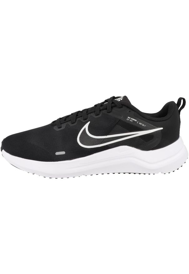 Buty treningowe męskie Nike Downshifter 12. Zapięcie: sznurówki. Kolor: czarny. Materiał: guma, materiał, syntetyk, tkanina. Szerokość cholewki: normalna. Model: Nike Downshifter