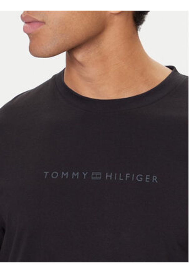 TOMMY HILFIGER - Tommy Hilfiger Longsleeve UM0UM03651 Czarny Regular Fit. Kolor: czarny. Materiał: bawełna. Długość rękawa: długi rękaw