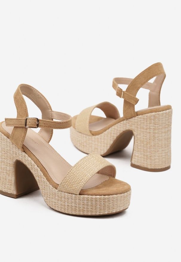 Born2be - Brązowe Sandały na Słupku i Plecionej Podeszwie w Stylu Boho Liniora. Okazja: na co dzień, na spacer. Zapięcie: pasek. Kolor: brązowy. Sezon: lato. Obcas: na słupku. Styl: boho